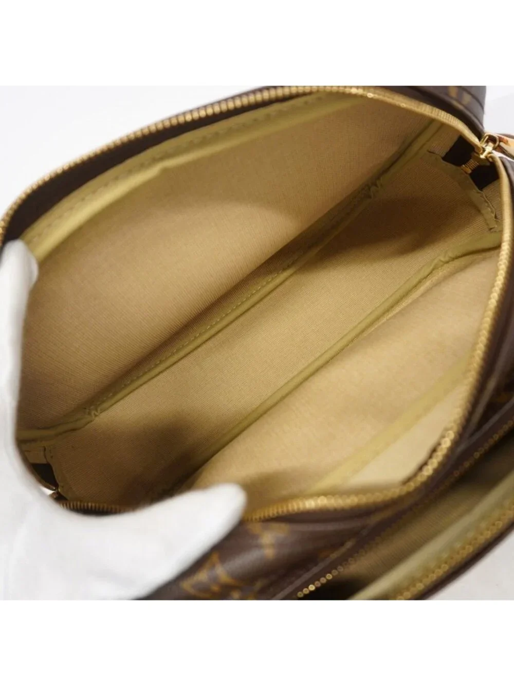 Louis Vuitton Shoulder Bag Monogram Reporter PM Brown